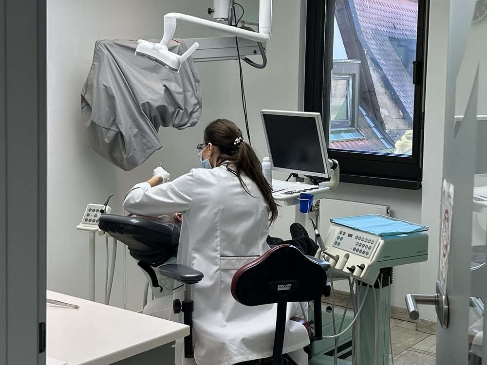 Behandlung am Stuhl im Dentalhaus Forchheim